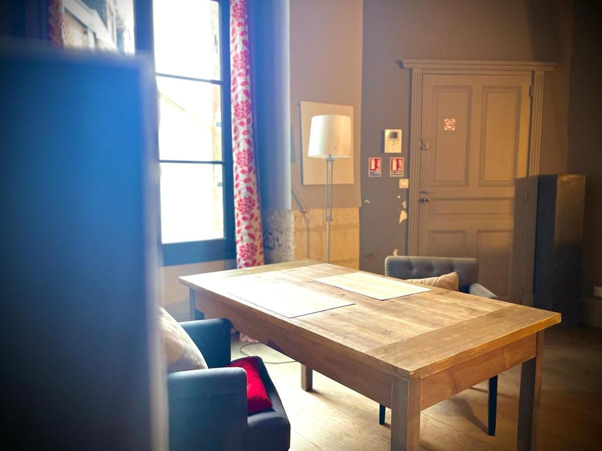 Home - Robillard - Sejour A Auxerre Eksteriør bilde